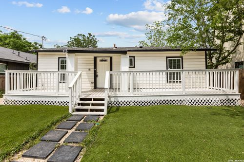 115 Fredonia St, San Antonio, TX, 78203-1603 | Card Image