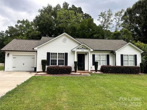 1104 Ann St, Monroe, NC, 28112-6164 | Card Image