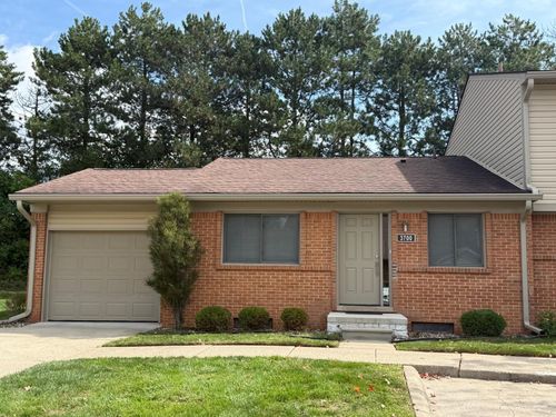 3700 Old Creek Rd, TROY, MI, 48084-1624 | Card Image