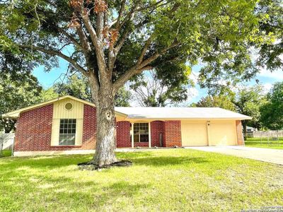 8280 Ventura Blvd, House other with 3 bedrooms, 2 bathrooms and null parking in Selma TX | Image 1