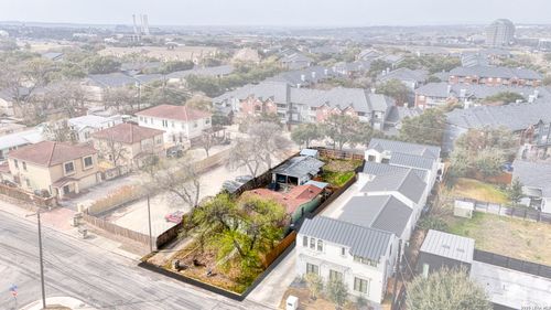363 Everest Ave, San Antonio, TX, 78209-2517 | Card Image