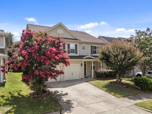 216 Seymour Pl, Cary, NC, 27519-6461 | Card Image