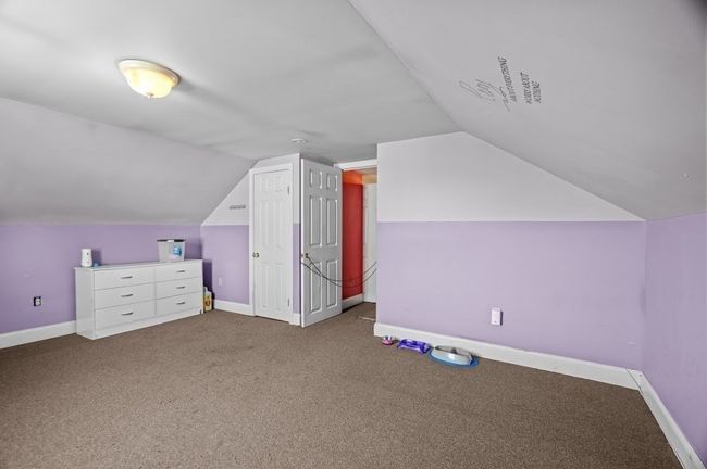 207 Buffinton St, House other with 4 bedrooms, 1 bathrooms and null parking in Fall River MA | Image 19