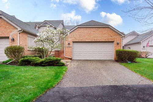 37834 Siena Dr, Farmington Hills, MI, 48331-5979 | Card Image