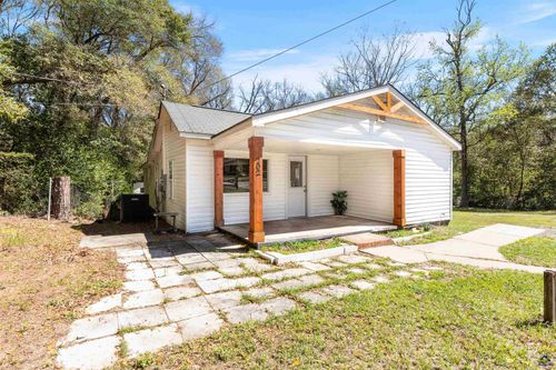 202 Martin Luther King Jr Dr, Perry, GA, 31069-3304 | Card Image