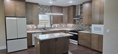 4924 Weeping Willow Ave, Springdale, AR, 72764-8382 | Card Image