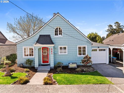 341 Kensington Ave, Astoria, OR, 97103-4914 | Card Image