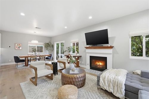 b-2220 Clark Ln, Redondo Beach, CA, 90278-4304 | Card Image