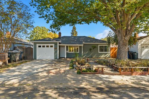 4971 71st St, Sacramento, CA, 95820-6017 | Card Image