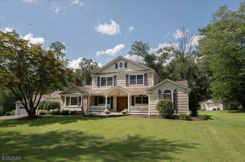 79 Culberson Rd, Basking Ridge, NJ, 07920-1804 | Card Image
