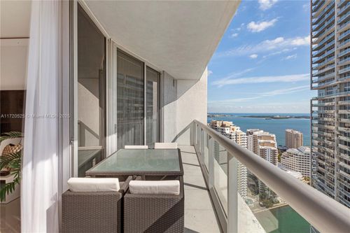 3813-475 Brickell Ave, Miami, FL, 33131 | Card Image