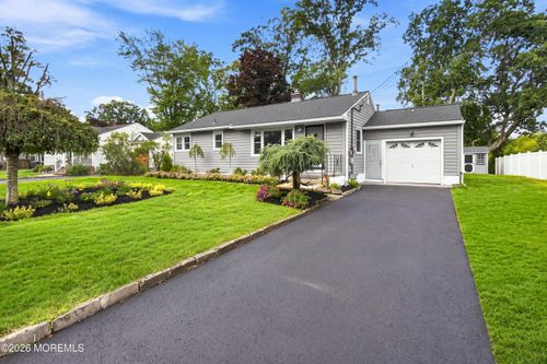 20 Stempler Ct, Holmdel, NJ, 07733-1021 | Card Image