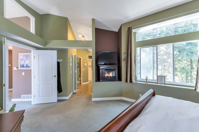 2805 Lupine Court, House other with 6 bedrooms, 3 bathrooms and 4 parking in Coquitlam BC | Image 34