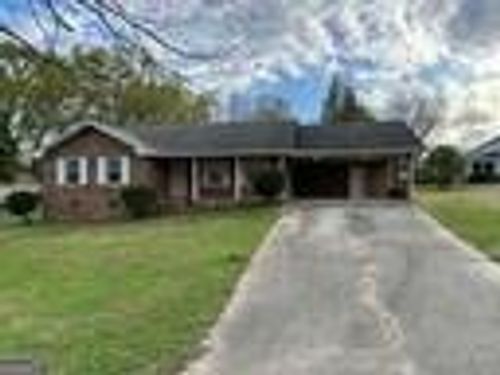 215 Fayetteville Rd, Fairburn, GA, 30213-1766 | Card Image
