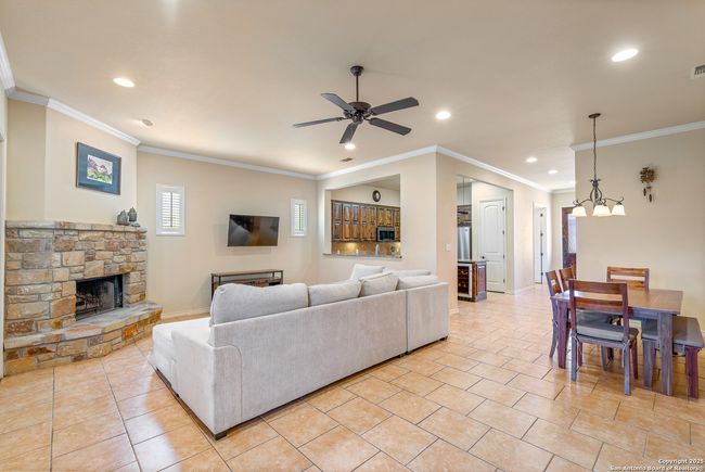 2789 Indian Wells Dr, House other with 3 bedrooms, 4 bathrooms and null parking in Kerrville TX | Image 8