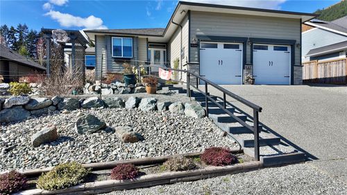 434 Mountain View Dr, Lake Cowichan, BC, V0R2G1 | Card Image