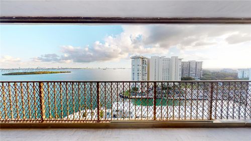1705-1800 Ne 114th St, Miami, FL, 33181-3438 | Card Image