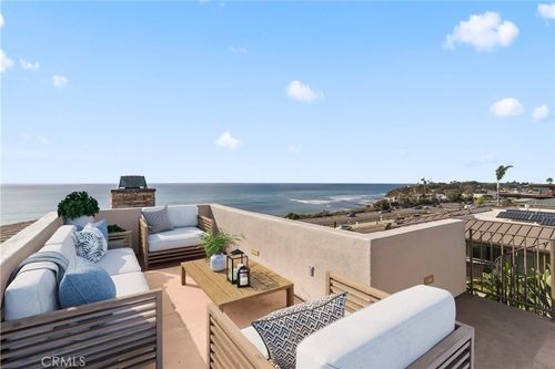 1371 San Elijo, Cardiff by the Sea, CA, 92007 | Card Image