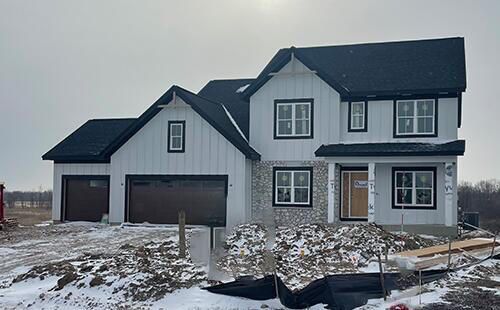 2214524 Timber Ct, Pewaukee, WI, 53072-1203 | Card Image