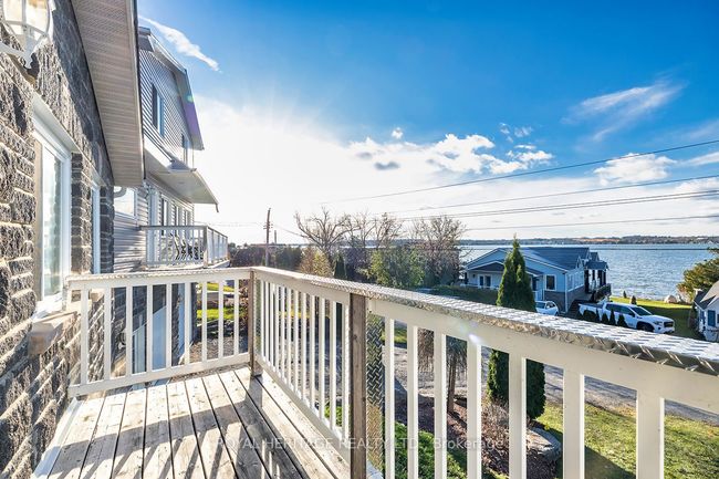 64 Cedar Grove Dr, House other with 3 bedrooms, 2 bathrooms and 5 parking in Caesarea ON | Image 12