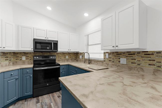 2421 Valkaria Ave, House other with 3 bedrooms, 2 bathrooms and null parking in North Port FL | Image 10