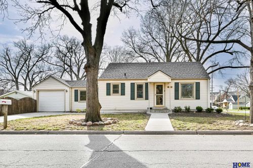 2645 N 57th St, Lincoln, NE, 68507-2305 | Card Image