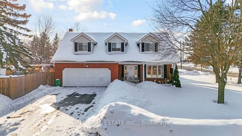 93 Facendi Dr, Peterborough, ON, K9J6V2 | Card Image