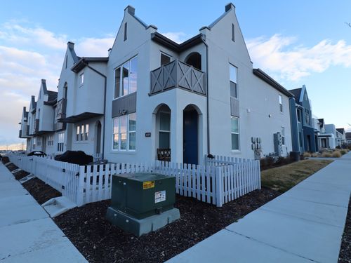 140-11589 Dorena Ln, South Jordan, UT, 84009 | Card Image