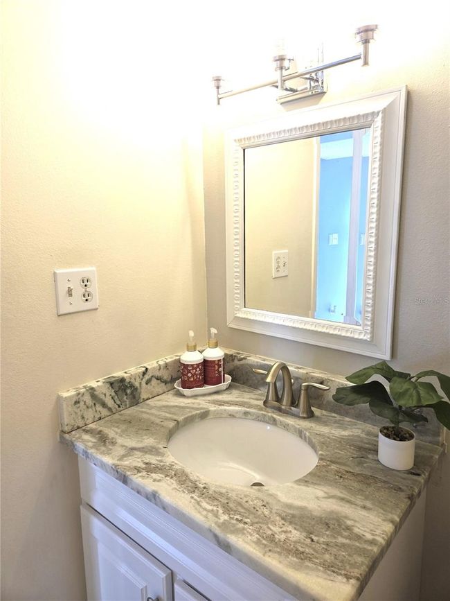 half bathroom | Image 18