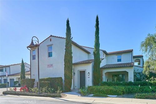 101 Trailblaze, Irvine, CA, 92618-0843 | Card Image