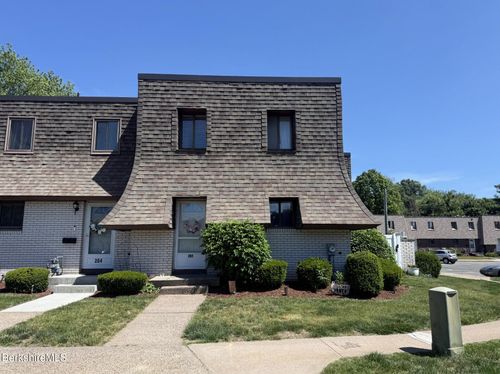 202 Beekman Dr, Agawam, MA, 01001-2606 | Card Image