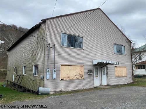 1204 N River Ave, Weston, WV, 26452-2239 | Card Image