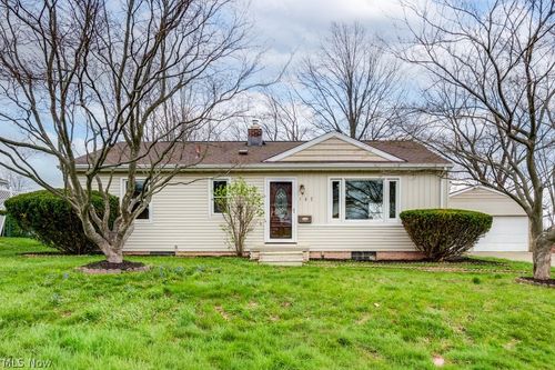 545 Hillman Road, Akron, OH, 44312 | Card Image