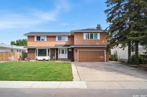 6 Capilano Dr, Saskatoon, SK, S7K4A5 | Card Image