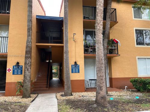 10717 Cleary Blvd, Plantation, FL, 33324-6085 | Card Image