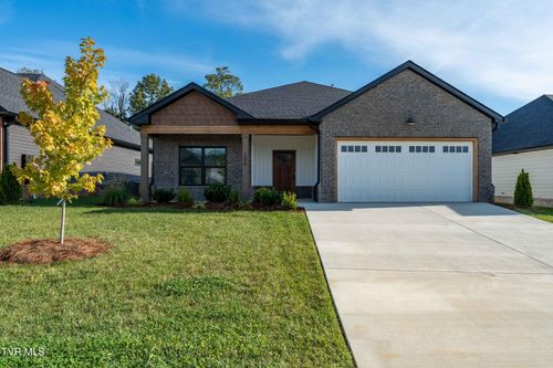 200 Dry Kiln Ct, Johnson City, TN, 37615-2316 | Card Image