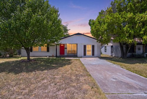 7669 Woodshire Dr, Dallas, TX, 75232-4237 | Card Image