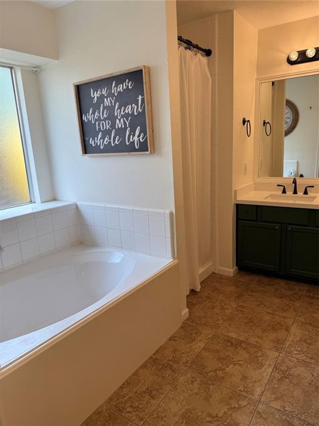 2927 Regata Run Dr, House other with 4 bedrooms, 3 bathrooms and 2 parking in Friendswood TX | Image 14