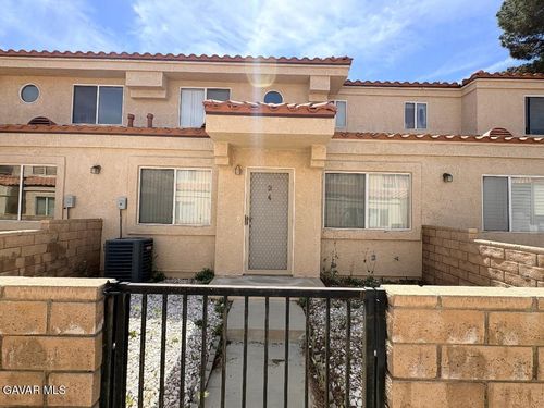 unit-2-43441 30th St W, Lancaster, CA, 93536-1321 | Card Image
