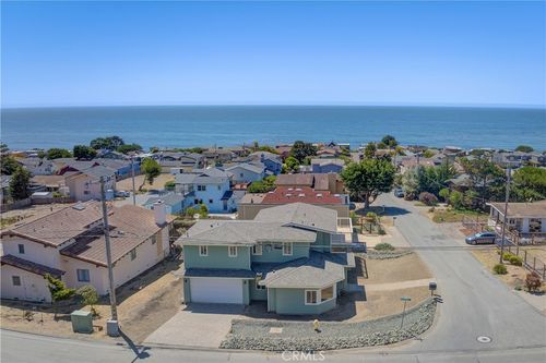 396 Castle St, Cambria, CA, 93428-4404 | Card Image