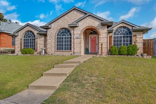 2425 Waterloo Ln, Mesquite, TX, 75181-2515 | Card Image