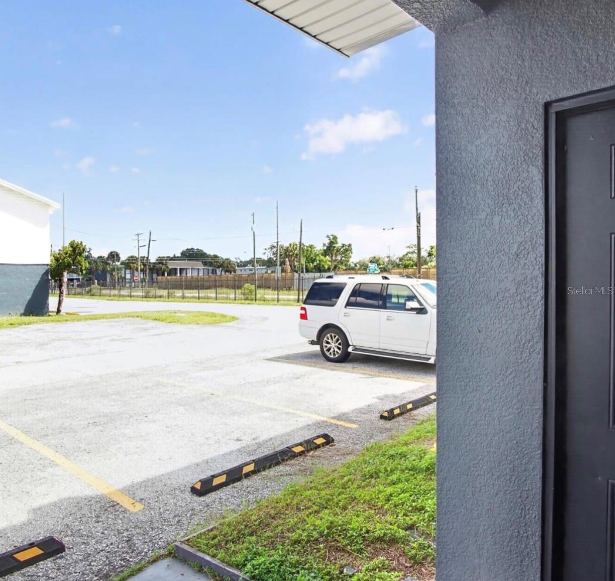 Residential Lease in TAMPA 5