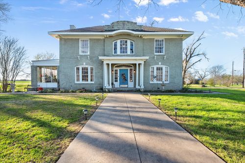300 Se 5th St, Kerens, TX, 75144-3506 | Card Image