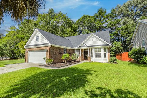 104 Carolinian Dr, Summerville, SC, 29485-6275 | Card Image