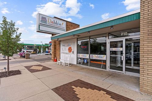 210 N Saginaw St, Durand, MI, 48429-1166 | Card Image