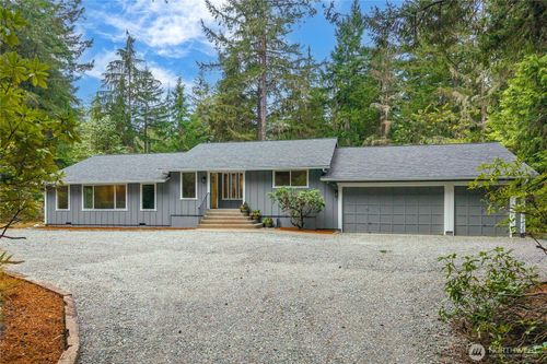 8518 58th Ave Nw, Gig Harbor, WA, 98332-8450 | Card Image