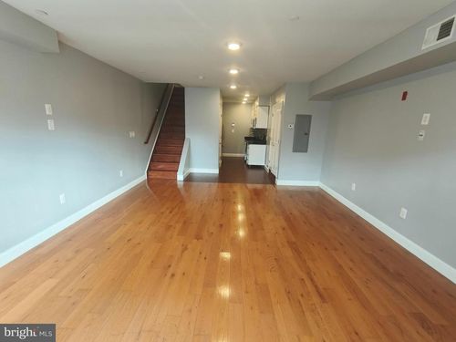 3f-615 N 11th Street, PHILADELPHIA, PA, 19123 | Card Image