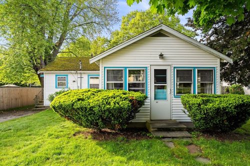 107 Towne Way, Marshfield, MA, 02050-6730 | Card Image