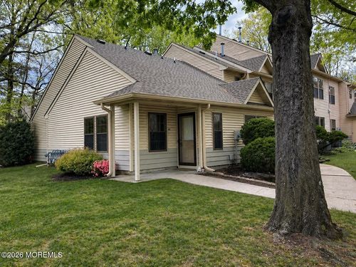 40 Snapdragon Court, Jackson, NJ, 08527 | Card Image