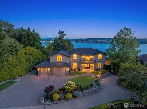 7909 78th Ave Se, Mercer Island, WA, 98040-5566 | Card Image